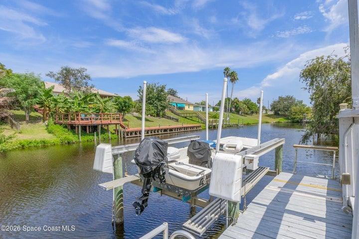 889 Vance Circle NE, Palm Bay, FL, 32905 photo 4