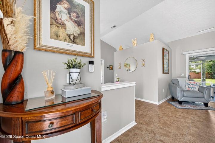 714 John Carroll Lane, Melbourne, FL, 32904 photo 3