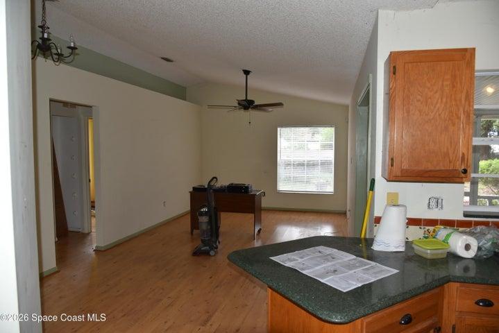988 Hunt Street NW, Palm Bay, FL, 32907 photo 40