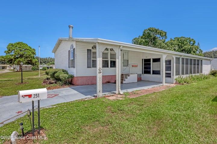 251 Blossom Lane NE, Palm Bay