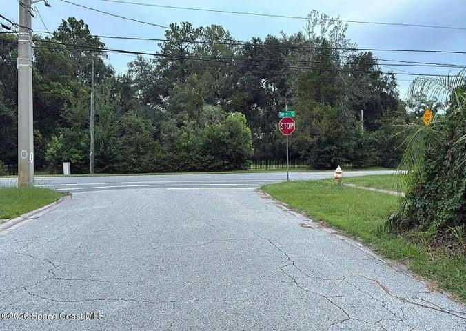 2605 Elisa Drive W, Jacksonville, FL, 32216 photo 4