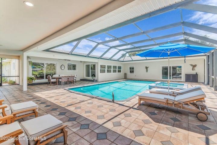 526 Elliot Drive, Merritt Island, FL, 32952 photo 2