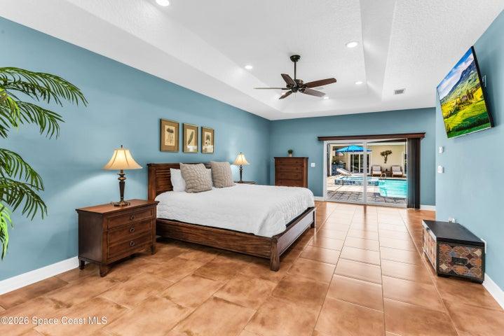 526 Elliot Drive, Merritt Island, FL, 32952 photo 5