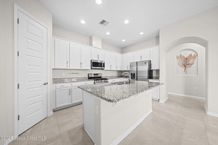 8008 Gullen Drive, Melbourne, FL, 32940 photo 4
