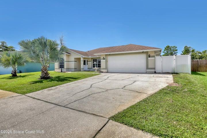 3975 Tangle Drive, Titusville, FL, 32796 photo 2