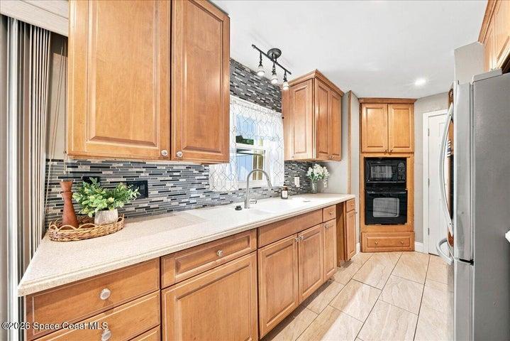 2405 Dolphin Road, Titusville, FL, 32780 photo 11