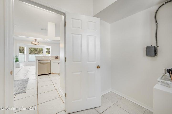 883 Del Mar Circle, West Melbourne, FL, 32904 photo 37