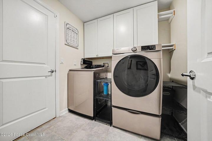 406 Three Oaks Drive, Edgewater, FL, 32141 photo 25