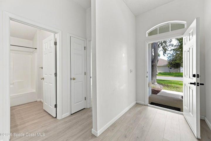 1381 Olde Bailey Lane, Melbourne, FL, 32904 photo 3