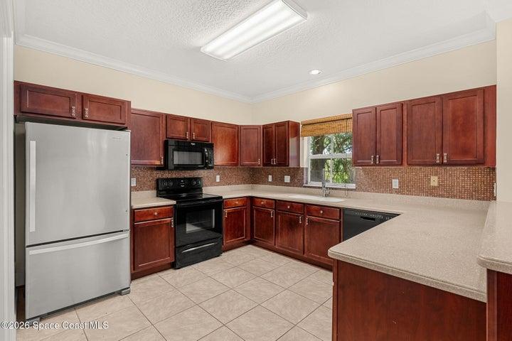 Room for all the chefs in the household.
