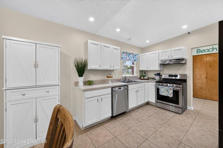 1405 Dolphin Avenue, Merritt Island, FL, 32952 photo 16