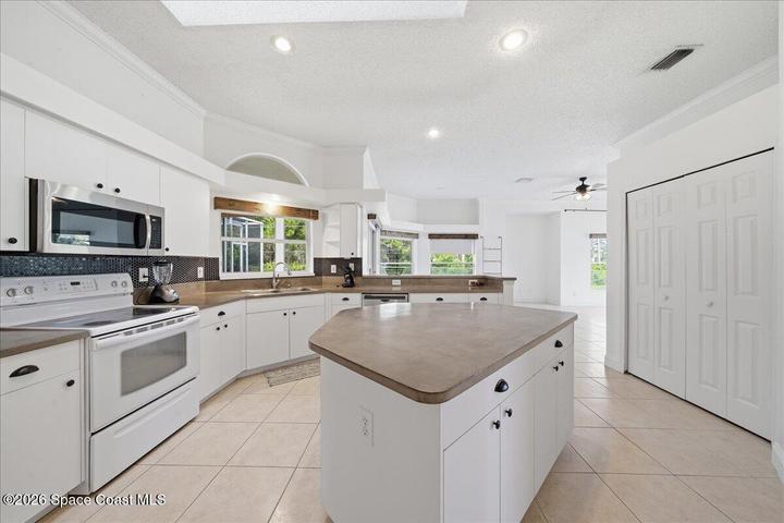 730 Campina Avenue SE, Palm Bay, FL, 32909 photo 13
