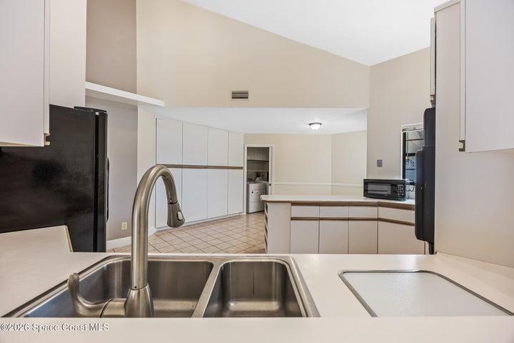 1301 Aventura Way NE, Melbourne, FL, 32940 photo 12
