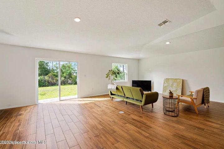 1850 Thorman Avenue SE, Palm Bay, FL, 32909 photo 7