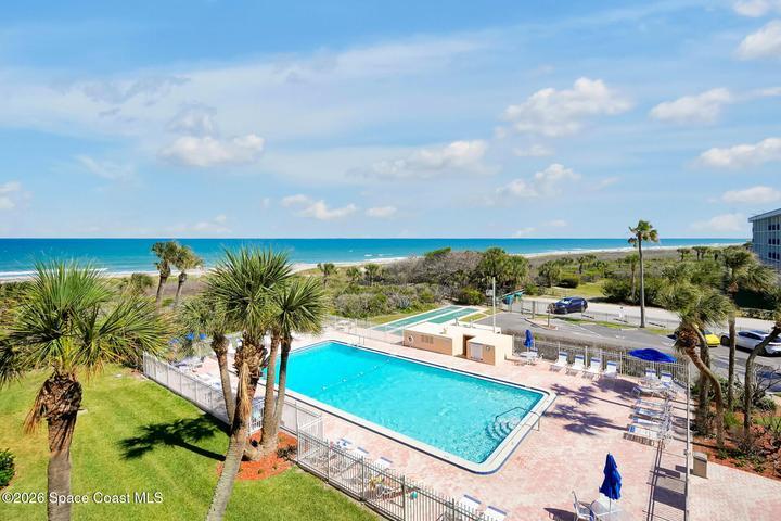 7520 Ridgewood Avenue 404, Cape Canaveral, FL, 32920 photo 2