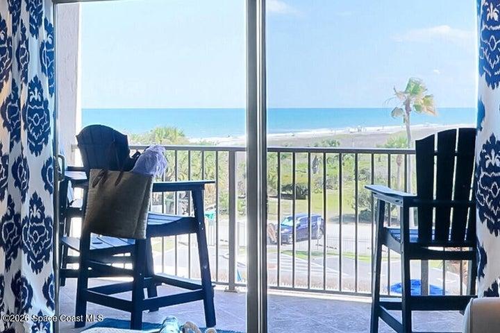 7520 Ridgewood Avenue 404, Cape Canaveral, FL, 32920 photo 4