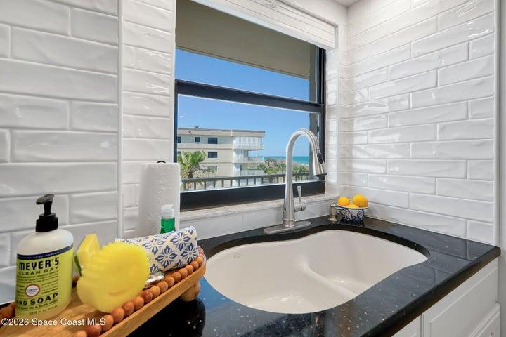 7520 Ridgewood Avenue 404, Cape Canaveral, FL, 32920 photo 10