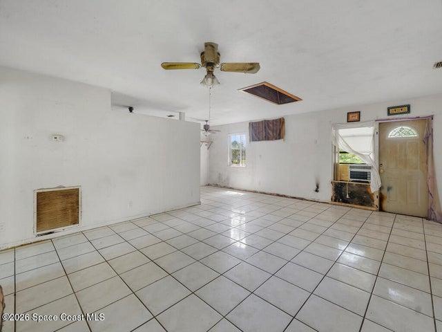 490 Sandia Avenue, Port St. Lucie, FL, 34983 photo 7