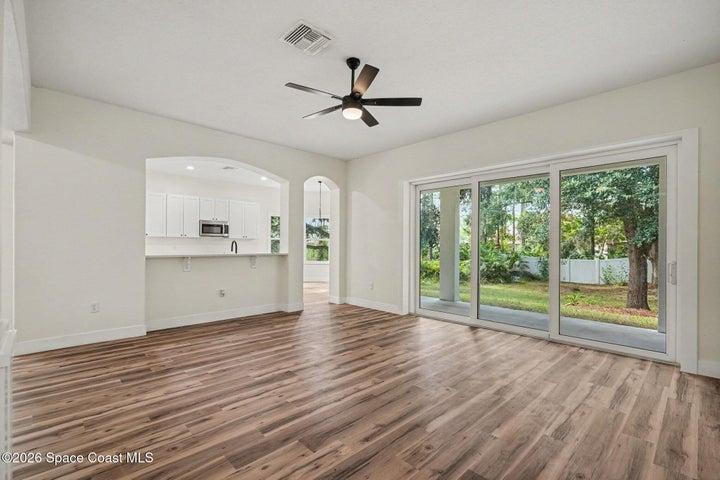 3025 Fawn Lake Boulevard, Mims, FL, 32754 photo 4