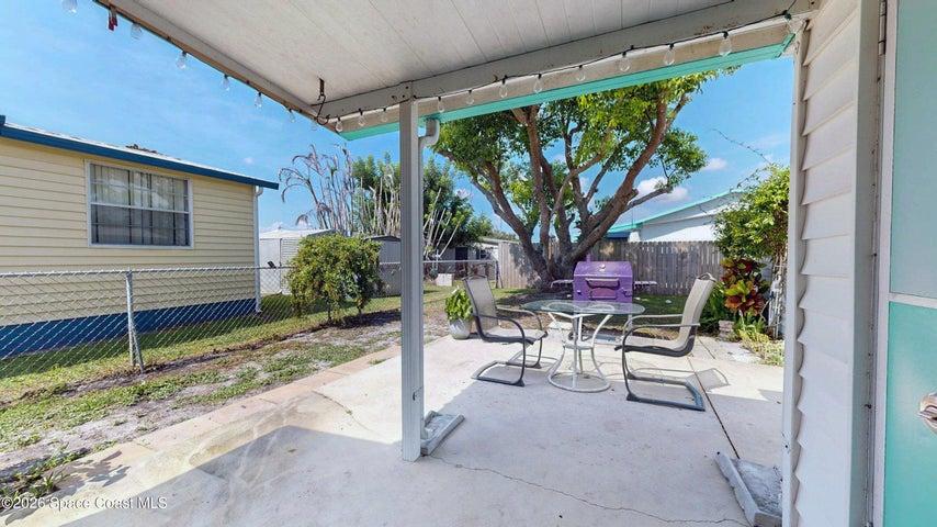 1796 Live Oak Street NE, Palm Bay, FL, 32905 photo 39