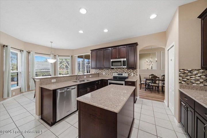 UPGRADED KITCHEN