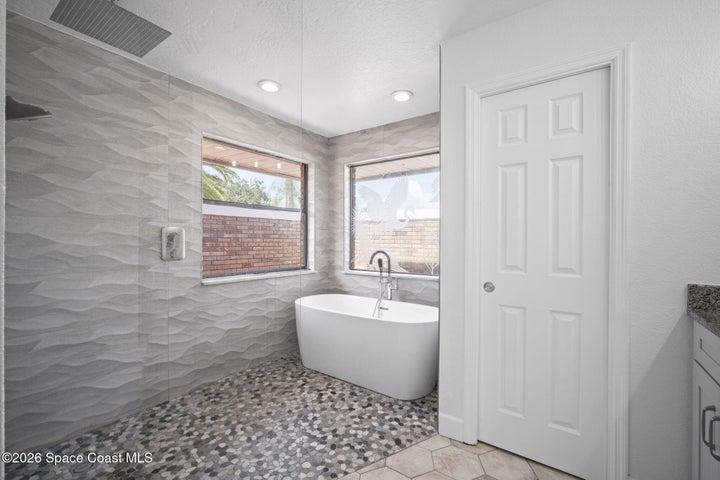 1293 Silver Lake Drive, Melbourne, FL, 32940 photo 34