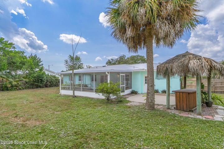 Large Backyard Tiki Hut