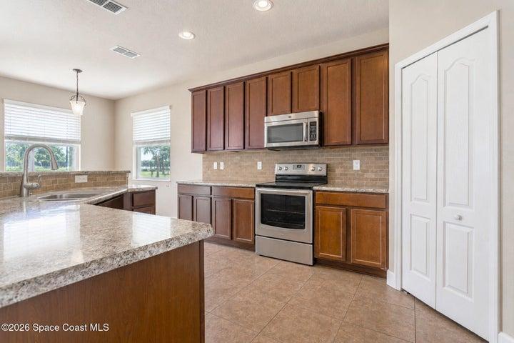 1851 Bridgeport Circle, Rockledge, FL, 32955 photo 13