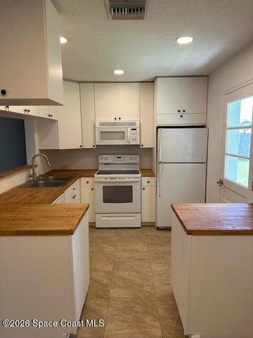 1506 Sea Breeze Lane, Melbourne, FL, 32935 photo 3
