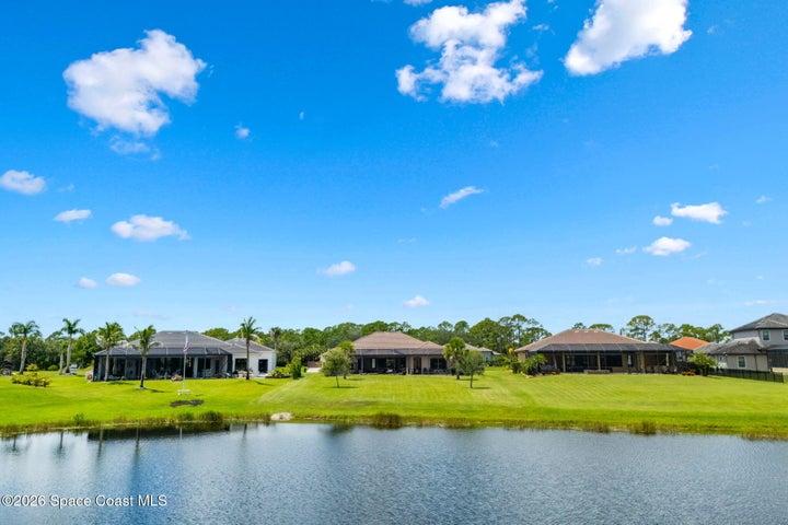 Lakefront/Preserve