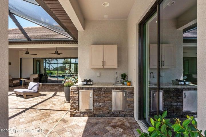 Summer Kitchen