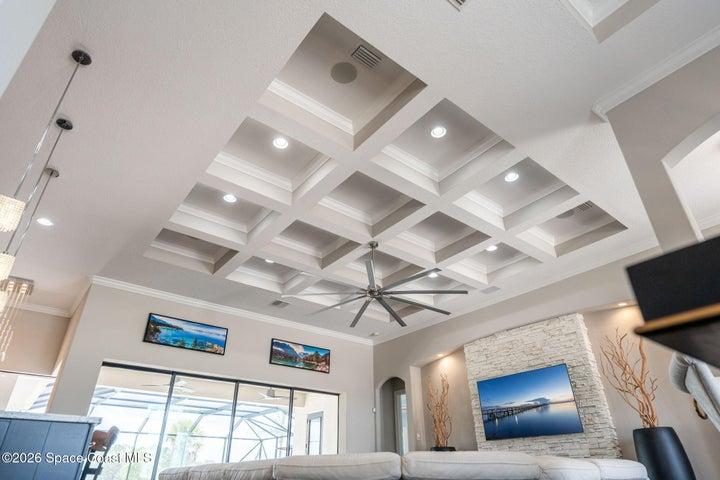 13' coffered ceilings