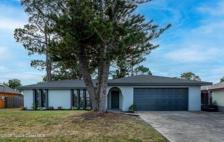 306 Harvey Avenue NE, Palm Bay