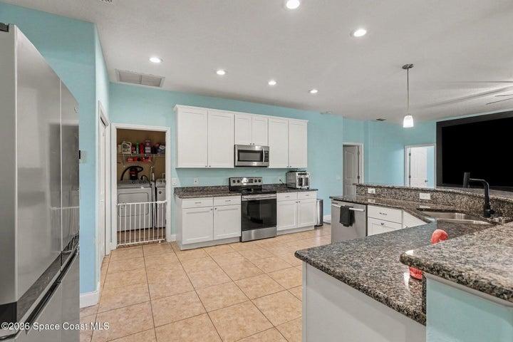 521 Borraclough Avenue NW, Palm Bay, FL, 32907 photo 6