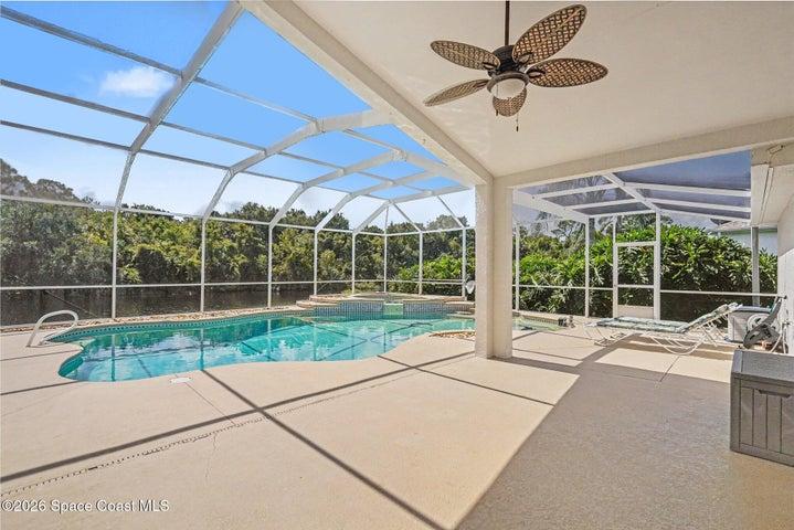 743 Carriage Hill Road, Melbourne, FL, 32940 photo 2