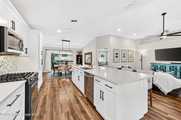 1716 Vista Lake Circle, Melbourne, FL, 32904 photo 10