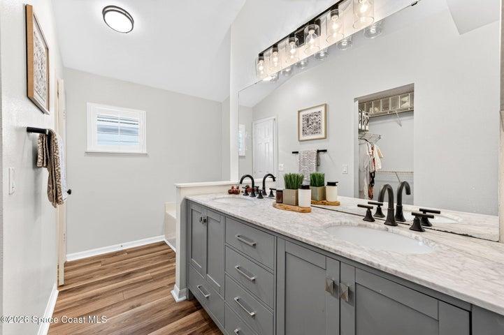 1716 Vista Lake Circle, Melbourne, FL, 32904 photo 21
