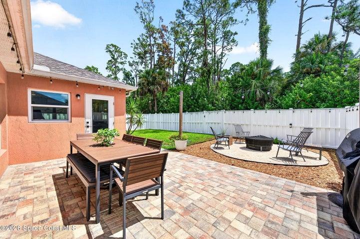 1716 Vista Lake Circle, Melbourne, FL, 32904 photo 30