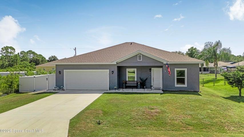 2111 Thames Road SE, Palm Bay, FL, 32909 photo 1