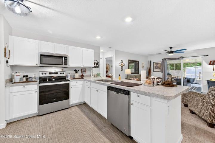546 Ocean Spray Street SW, Palm Bay, FL, 32908 photo 9