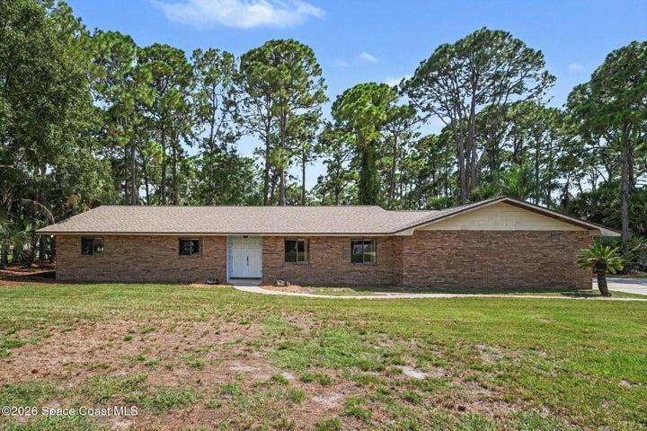 8001 Pine Needle Lane, West Melbourne, FL, 32904 photo 4