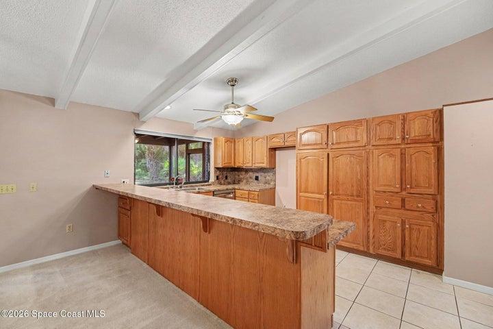 8001 Pine Needle Lane, West Melbourne, FL, 32904 photo 11