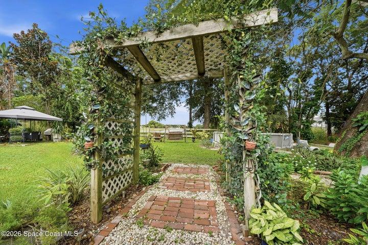 517 Linda Lane, Melbourne, FL, 32935 photo 10