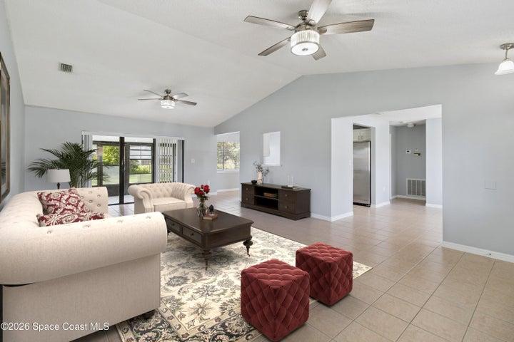 940 Forest Street NE, Palm Bay, FL, 32907 photo 3