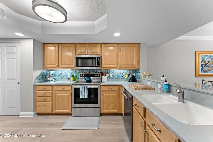 701 Solana Shores Drive 209, Cape Canaveral, FL, 32920 photo 8