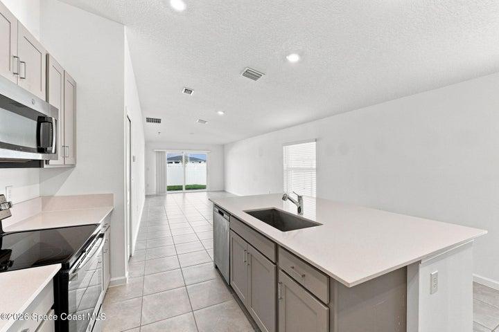 1407 Colebrook Circle SW, Palm Bay, FL, 32908 photo 4