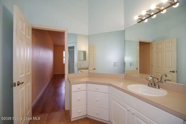 1620 Derby Lane, Melbourne, FL, 32935 photo 13