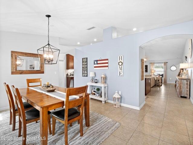 563 Alesio Avenue SE, Palm Bay, FL, 32909 photo 9