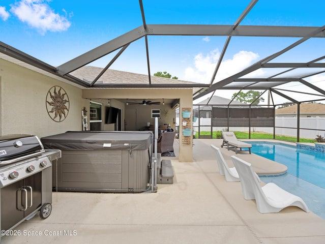 563 Alesio Avenue SE, Palm Bay, FL, 32909 photo 30