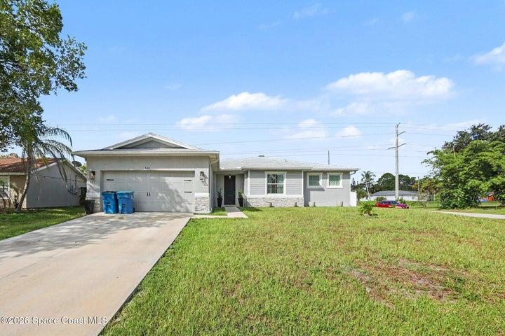 560 Topeka Road SW, Palm Bay
